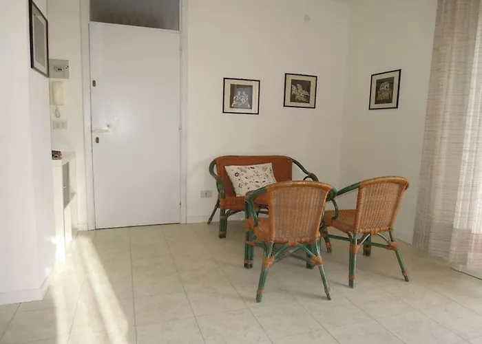 Seaview Flat Next To - Beahost 아파트